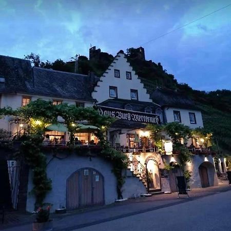 Hotel Haus Burg Metternich Beilstein  Exterior photo
